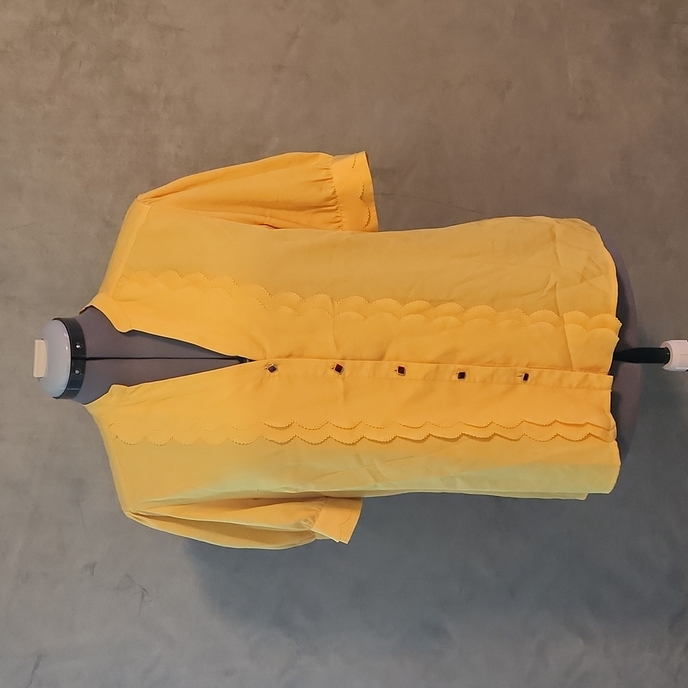 Cremieux blouse, large, womens, yellow mustard with scallops